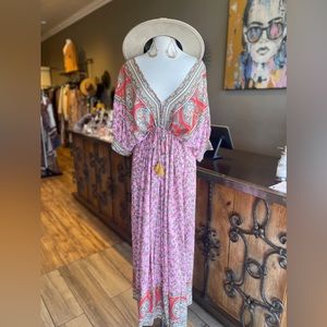 Front Tie Waist Border Maxi Dress